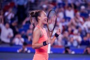 WTA500东京赛第二轮 中国金花郑钦文将亮相